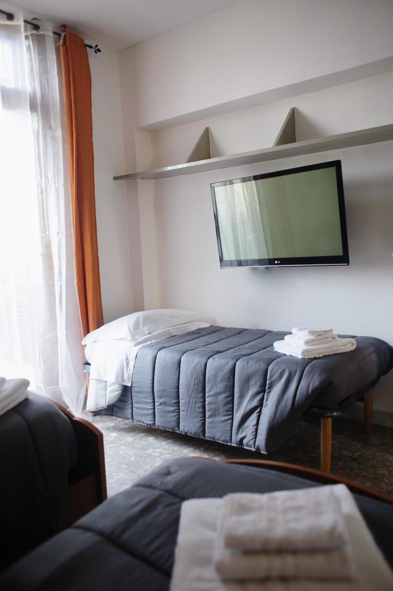 Mamas House Apartment ลิโด ดิ ออสเตีย ภายนอก รูปภาพ